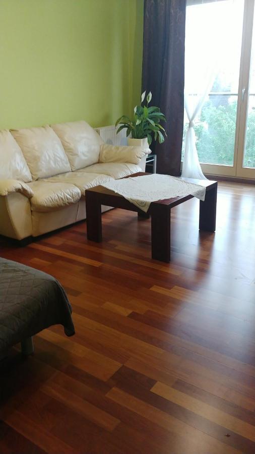 Apartament Wilanow - Sarmacka 1B Varsó Kültér fotó